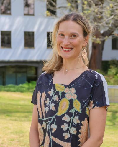 Jessica Hambly headshot