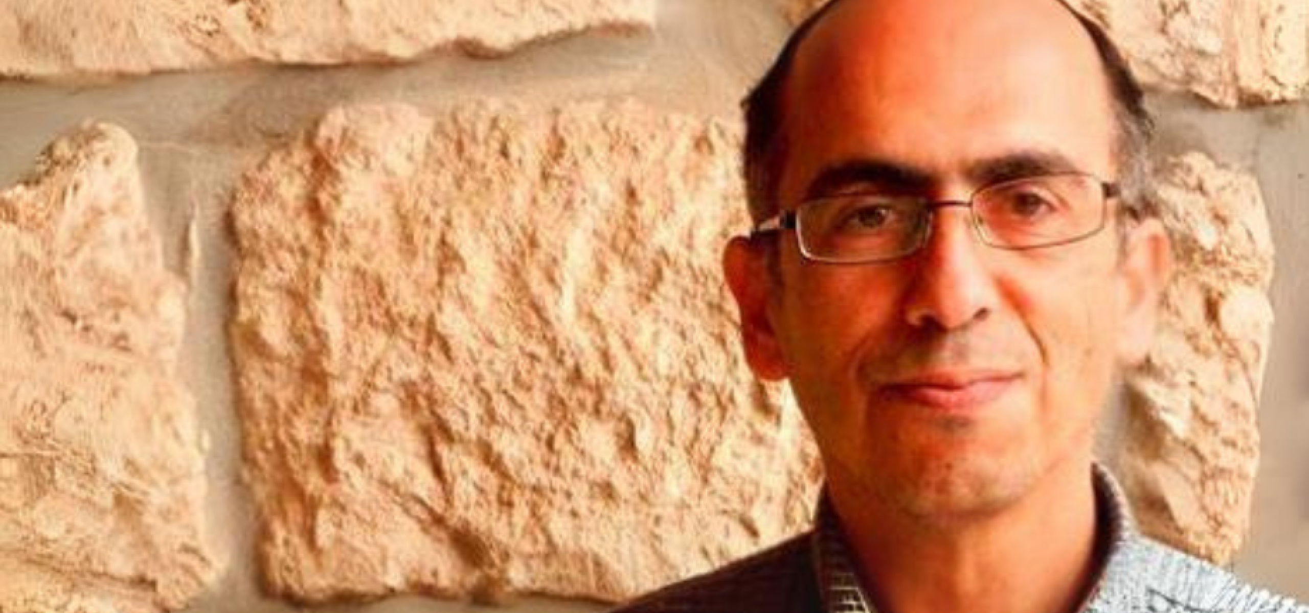 Palestinian Rights and Environmental Justice - Students Circle with Professor Mazin Qumsiyeh