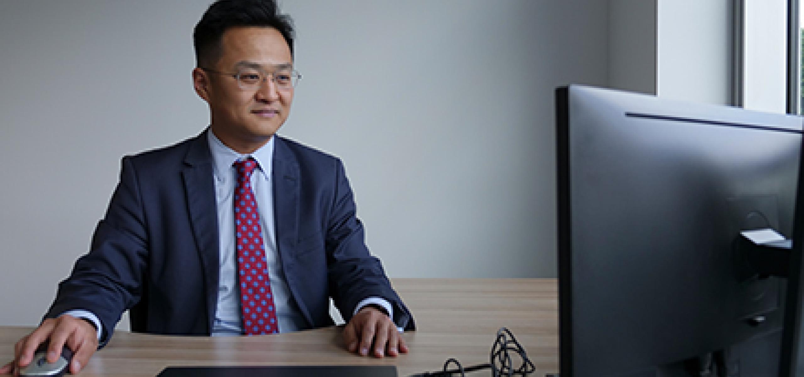 Charles Zhan (JD '11) Charles Zhan (JD '11)